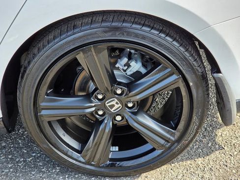 Certified 2025 Honda Accord Sport image 15