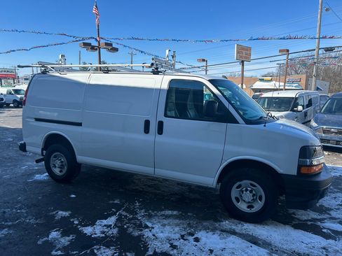 Used 2020 Chevrolet Express 2500 RWD 2500 135 w/ Safety Package image 4