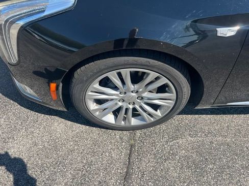 Used 2019 Cadillac XTS Luxury AWD/4WD image 9