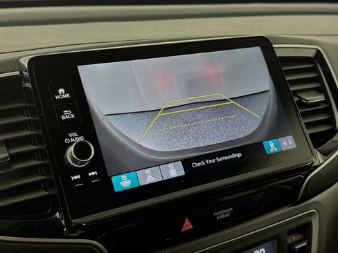 Certified 2025 Honda Ridgeline RTL image 13