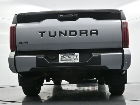 Used 2024 Toyota Tundra Platinum AWD/4WD image 49
