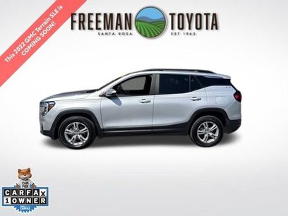 Used 2022 GMC Terrain SLE w/ Driver Convenience Package