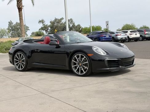 Used 2017 Porsche 911 Carrera RWD image 4