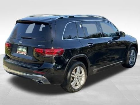 Used 2022 Mercedes-Benz GLB 250 4MATIC w/ Premium Package Lite image 6