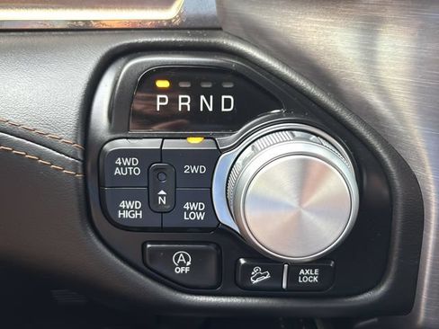 Used 2021 RAM 1500 Limited w/ Off Road Group AWD/4WD image 26