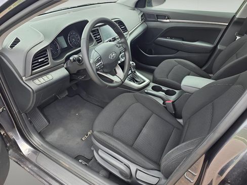 Used 2020 Hyundai Elantra Value Edition w/ Cargo Package (C1) FWD image 14