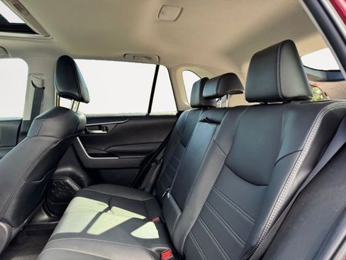 Certified 2022 Toyota RAV4 XLE Premium AWD/4WD image 12