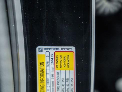 Used 2020 Chevrolet Silverado 1500 LT Trail Boss w/ Convenience Package image 46