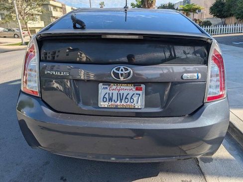 Used 2012 Toyota Prius Three w/ Preferred Accessory Pkg image 7