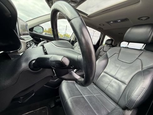 Used 2022 Kia Telluride EX w/ EX Premium Package image 22