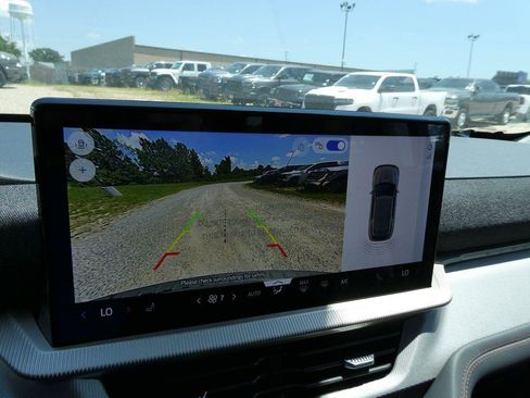 New 2026 Ford Explorer Active AWD/4WD image 23