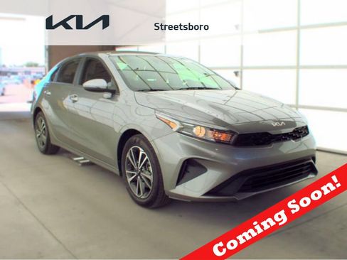 Used 2024 Kia Forte LXS w/ LXS Technology Package FWD image 1