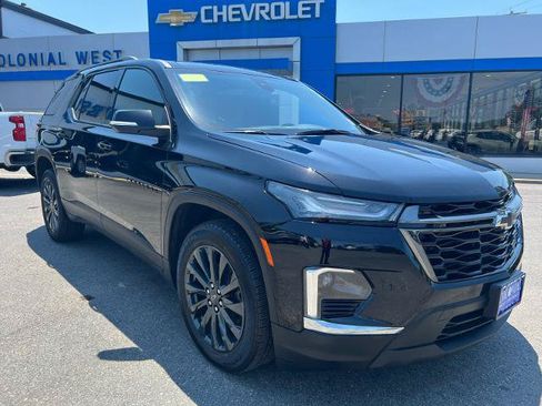 Used 2023 Chevrolet Traverse RS w/ LPO, Floor Liner Package AWD/4WD image 3