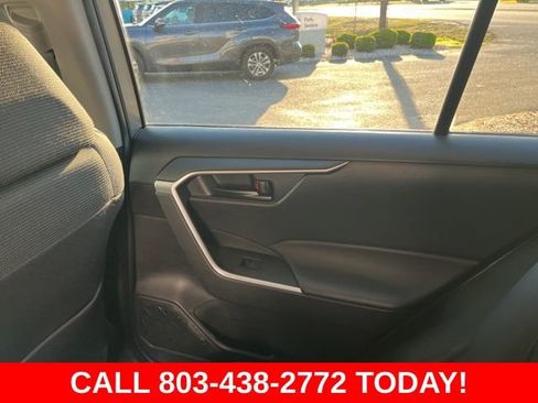 Used 2024 Toyota RAV4 LE AWD/4WD image 13