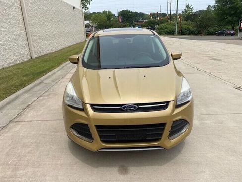 Used 2014 Ford Escape SE image 10
