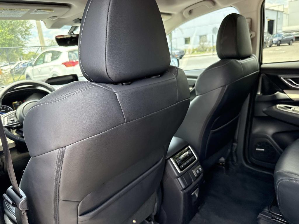 Used 2022 Subaru Ascent Limited w/ Technology Package AWD/4WD image 13