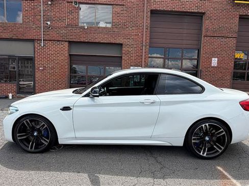 Used 2018 BMW M2 w/ Executive Package RWD image 13