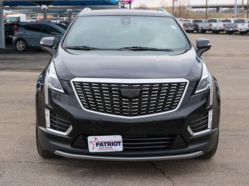 Used 2020 Cadillac XT5 Premium Luxury image 2
