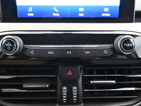 Used 2021 Ford Escape SE w/ Convenience Package image 17