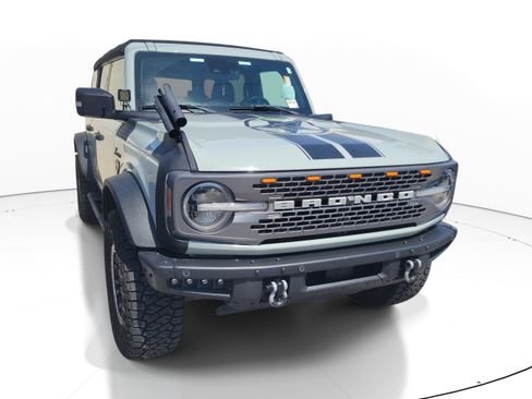 Used 2021 Ford Bronco Badlands AWD/4WD image 2