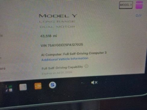 Used 2023 Tesla Model Y AWD image 2