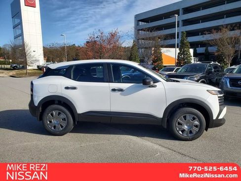 New 2026 Nissan Kicks S image 2