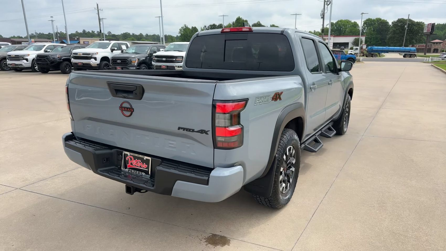 Used 2023 Nissan Frontier PRO-4X w/ Tow Package AWD/4WD image 8