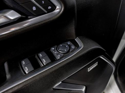 Used 2025 Chevrolet Silverado 2500 LTZ w/ LTZ Premium Package AWD/4WD image 36