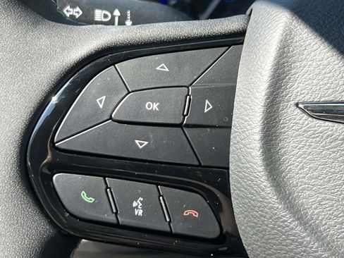Used 2026 Chrysler Pacifica Limited w/ S Appearance Package AWD/4WD image 21