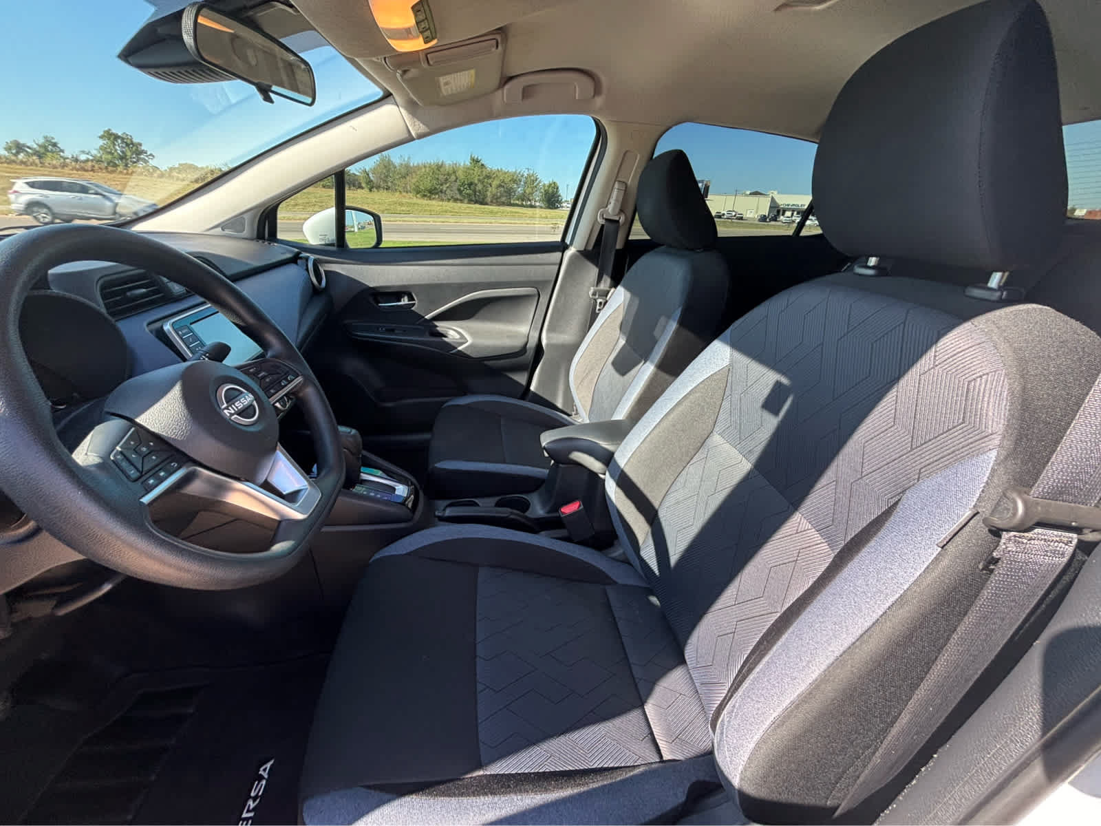 Used 2024 Nissan Versa SV FWD image 16
