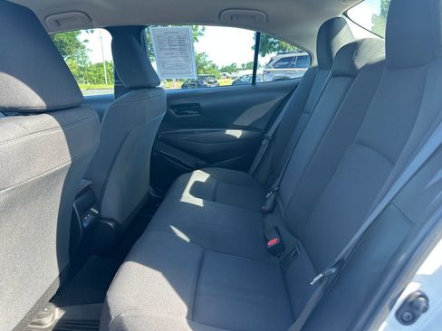 Used 2024 Toyota Corolla LE FWD image 14
