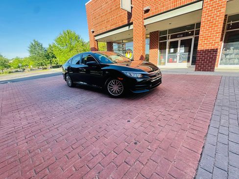 Used 2017 Honda Civic LX image 1