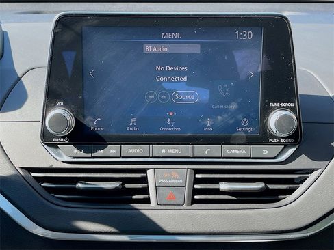 Used 2025 Nissan Altima 2.5 S image 15