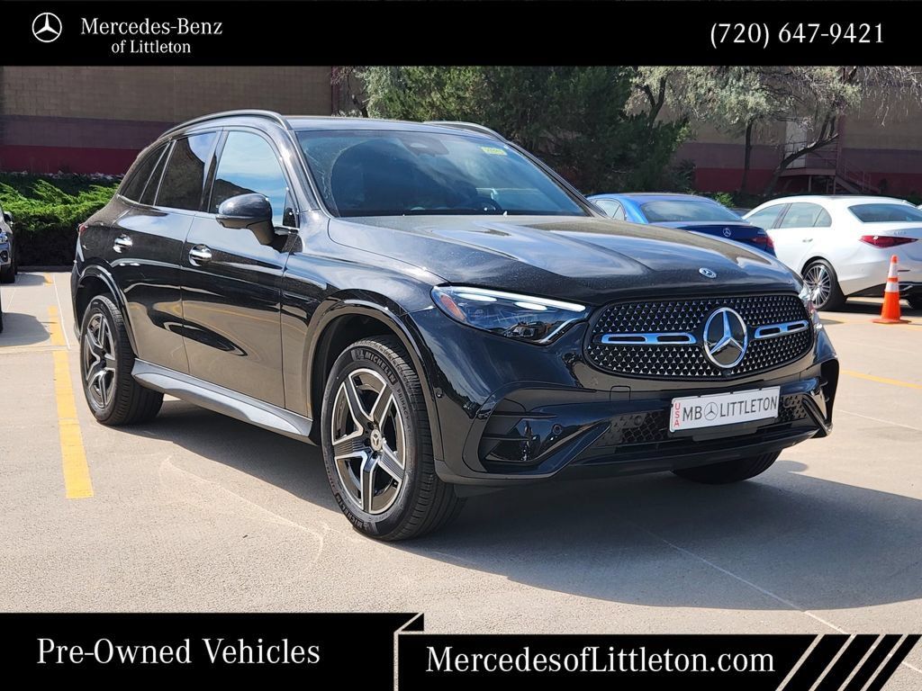 Used 2026 Mercedes-Benz GLC 300 4MATIC image 3