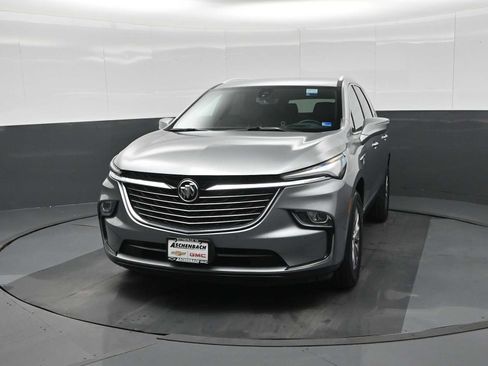Used 2024 Buick Enclave Premium image 5