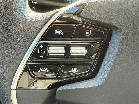 Used 2023 Kia Niro LX image 23