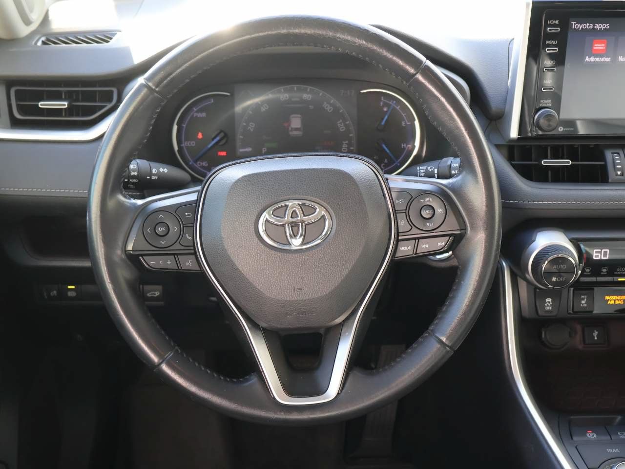 Used 2020 Toyota RAV4 Limited AWD/4WD image 14
