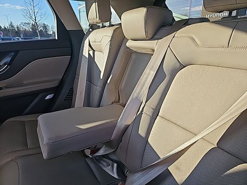 Used 2020 Lincoln Corsair FWD w/ Equipment Group 101A image 29