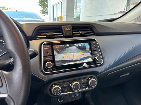 Used 2025 Nissan Versa SV FWD image 24