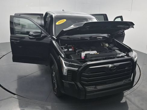 Used 2025 Toyota Tundra SR5 w/ SR5 Convenience Package AWD/4WD image 54