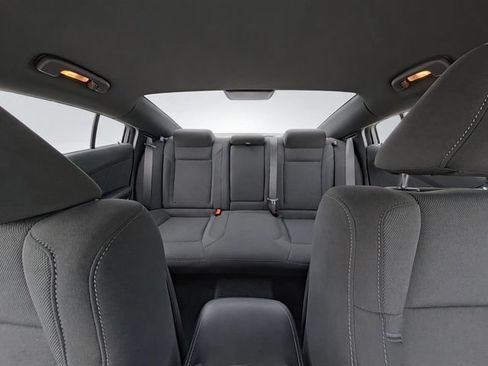 Used 2019 Dodge Charger SXT RWD image 25