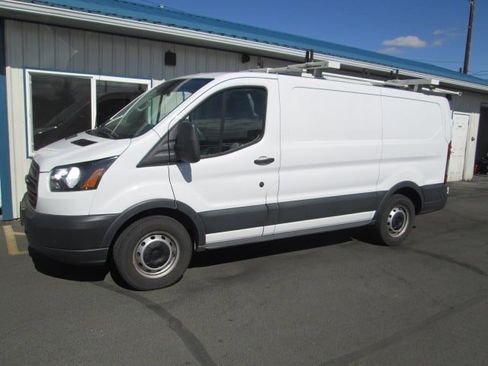 Used 2018 Ford Transit 150 130 Low Roof RWD image 1