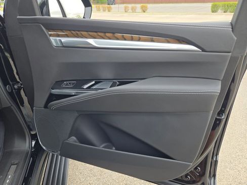 New 2026 Cadillac Escalade Platinum Sport AWD/4WD image 5