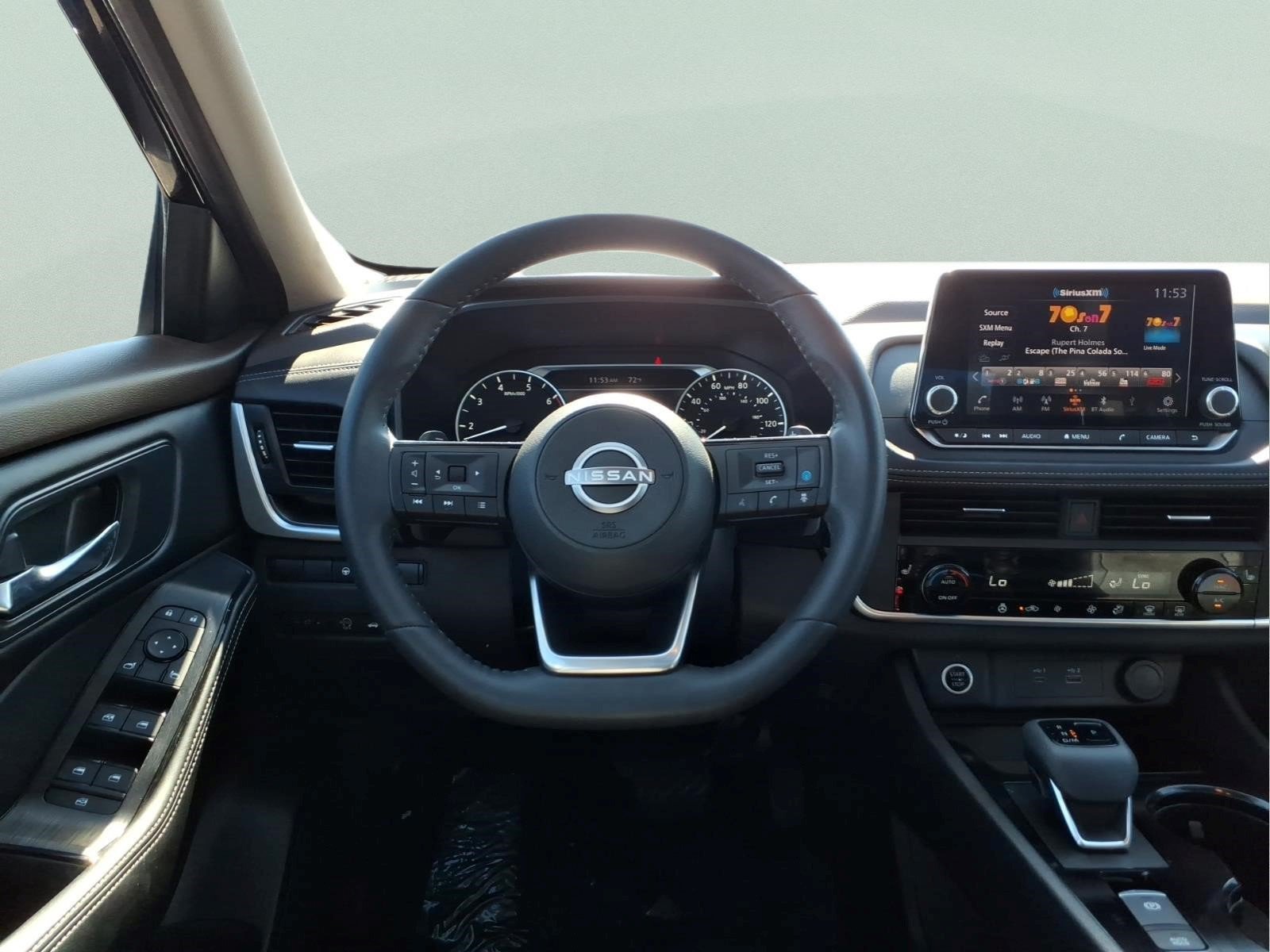 Certified 2023 Nissan Rogue SV w/ SV Premium B Package AWD/4WD image 13