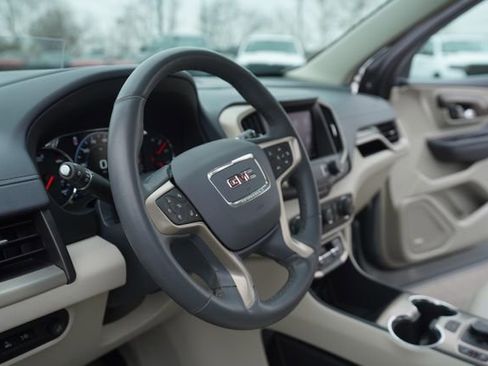 Used 2023 GMC Terrain Denali image 28