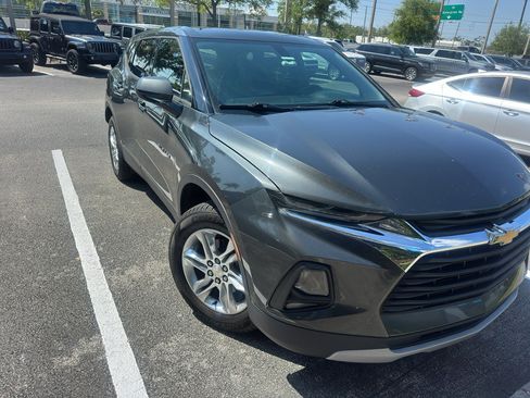 Used 2019 Chevrolet Blazer LT image 3