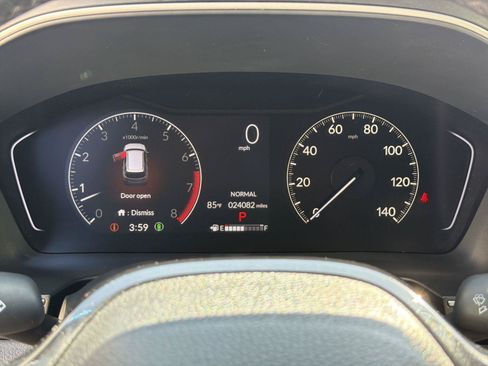 Used 2023 Honda Pilot EX-L image 10