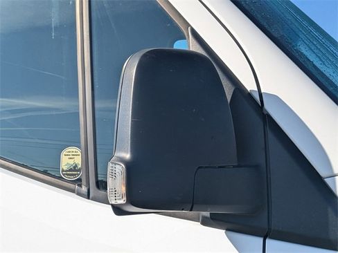 Used 2025 Mercedes-Benz Sprinter 2500 image 10
