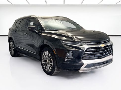 Used 2019 Chevrolet Blazer Premier image 3