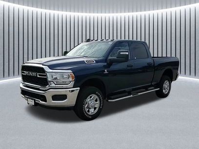 New 2024 RAM 2500 Tradesman w/ Chrome Appearance Group